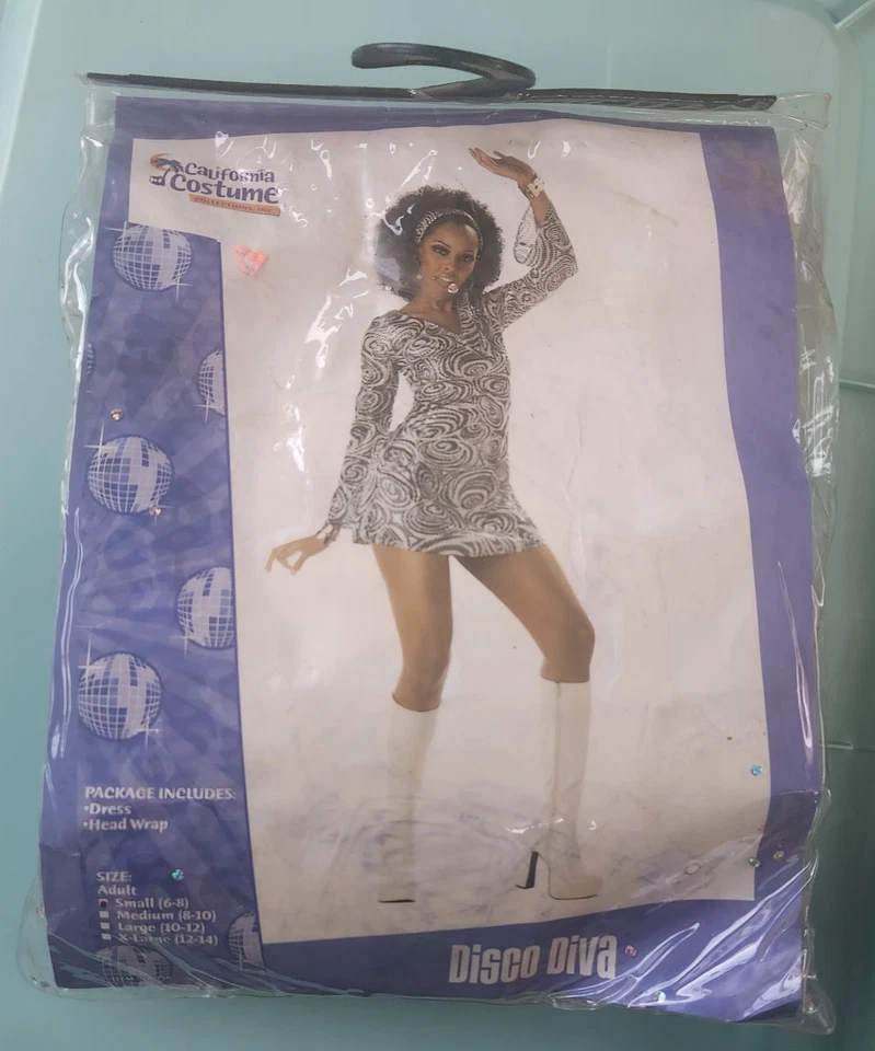 Disfraz de Halloween Discoteca Retro Mujer Seqeen Plateado Vestido y Botas Foto 1 de 4