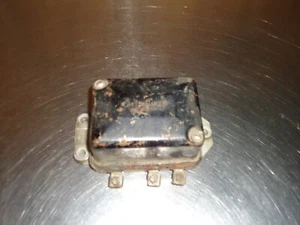 Fabricante de fabricante de equipos originales Delco Remy regulador de voltaje 1118301 1940-1952 Buick Chevrolet Pontiac Olds - Imagen 1 de 5