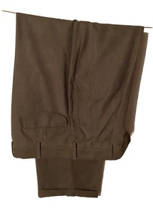Roundtree & Yorke Size 32x30 Poly-nylon Blend Pleated Cuffed OlivePants NWT. BBB - Picture 1 of 5