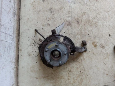 2005-2010 Dodge Dakota Driver Left Front Spindle Knuckle OEM - Image 1 of 4