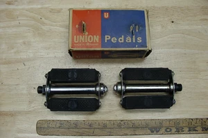 Vntg NOS UNUSED  Bicycle Pedals W/Reflectors,3-1/2" X 7/8",Made In England,READ! - Picture 1 of 23
