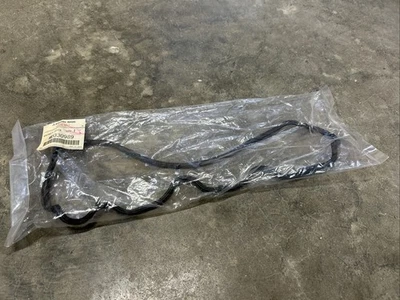 MD330989 全新原始设备制造商三菱阀盖垫片 适用于 1988 - 1999 3000GT Diamante — 第 1/2 张图片