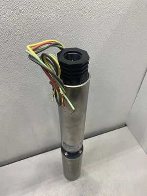 Bomba sumergible de pozo profundo Flotec FP3232-13 Foto 1 de 4