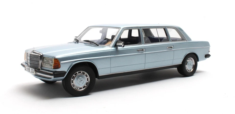 Cult Scale 1:18 1978 Mercedes-Benz W 123 Lang Diamond in Metallic Blue - Image 1 of 4