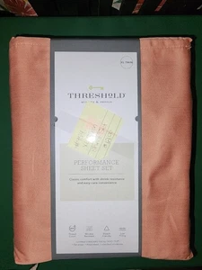 Threshold Performance Sheet Set. XL Twin. 1 Flat, 1 Fitted, 1 Pillowcase. New - Picture 1 of 1