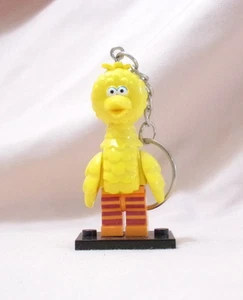 MINIFIGURE KEYCHAIN - Sesame Street - BIG BIRD *New* Pendant Bag Charm Fast Ship - Picture 1 of 11