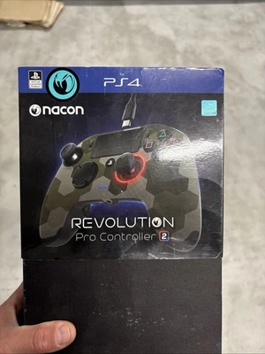 Manette Nacon PlayStation 4 Révolution Pro Controller 2 - Immagine 1 di 4