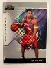 2004-05 Topps Finest X-Fractor Sean May RC /259 Bobcats