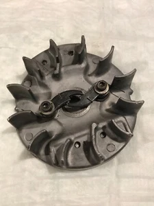 Vintage USED McCulloch chainsaw 80 81 flywheel w/ good starter pawls - Picture 1 of 2