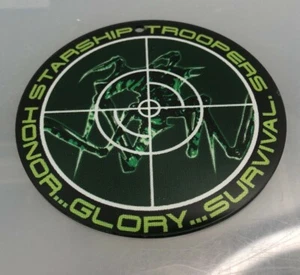 Portachiavi Starship Troopers NOS in plastica. Ricambi flipper PROMO SEGA ~ art z - Foto 1 di 1