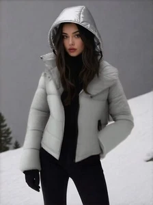 NWT Kenneth Cole Womens Puffer Jacket Hooded Size XS Silver Gorpcore Outdoor Ski - Picture 1 of 16