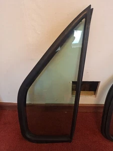 Renault Master Vauxhall Movano 03-09 Passenger Left Quarter Glass - Picture 1 of 2