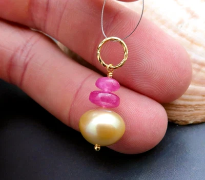 RARO COLGANTE AAA ORO MAR SUR PERLAS CULTIVADAS Y ZAFIRO ORO 24k Vermeil 1.15" Foto 1 de 4