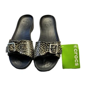 Crocs Sarah Damen-Sandale Größe 11 hoher Keilabsatz Slipper Pantolette grün espresso hellbraun - Bild 1 von 21
