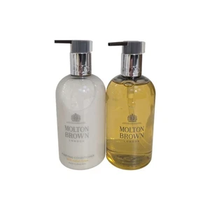 Juego de champú y acondicionador purificador de berro indio Molton Brown 2x300 ml - Imagen 1 de 4