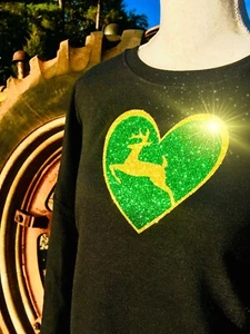 WOMEN'S LONG SLEEVE SWEATSHIRT * JOHN DEERE * BLACK * SPARKLE * LARGE - Picture 1 of 5