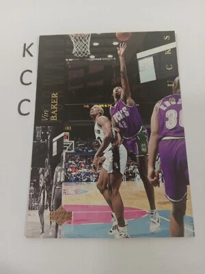 1993-94 Upper Deck Special Edition #69 Vin Baker Milwaukee Bucks - Image 1 of 2