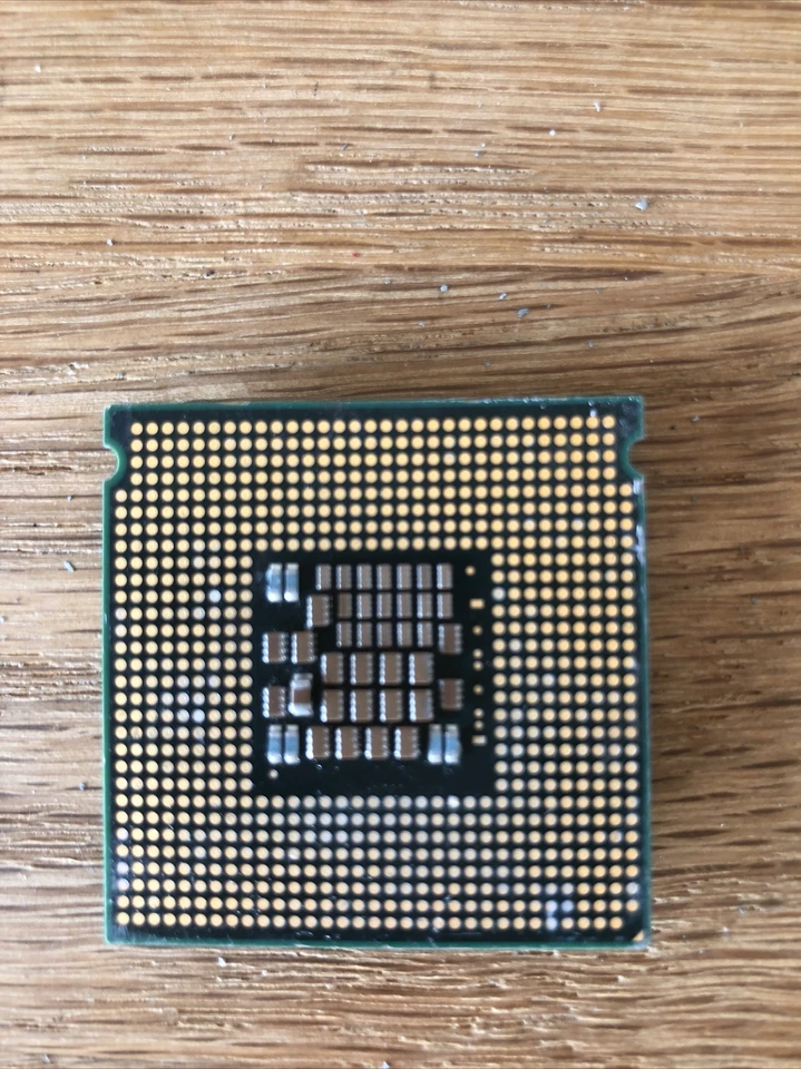 Intel Xeon Processor CPU SL9RX 5130 4M Cache 2GHz 1333MHz 65w - Image 1 of 1