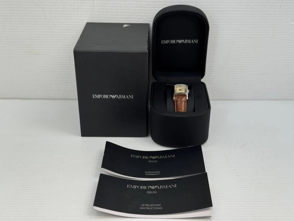 Relógio feminino EMPORIO ARMANI modelo AR-0254 aço inoxidável quartzo PRECISA DE BATERIA - Imagem 1 de 4