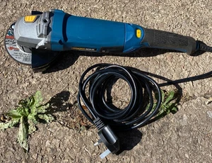 Workzone WWS AG1200 125mm angle grinder 1200w 240v - Picture 1 of 5