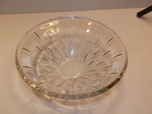 Stunning Galway Crystal Large Bowl, Leaf-Like Design - Picture 1 of 5