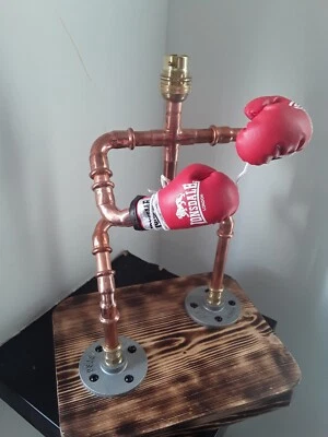 Luz de tubería de cobre Foto 1 de 3