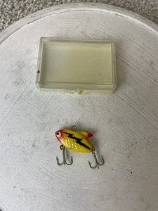 Vintage Heddon Sonic Yellow Shore Minnow Lightning Bolt Angelköder mit Box - Bild 1 von 15