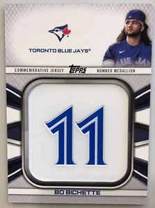 Maglia Topps 2022 numero medaglione reliquie commemorative #JNM-BB Bo Bichette - Foto 1 di 2