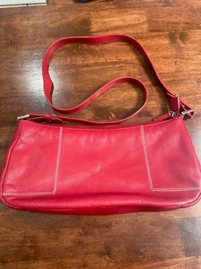Hillard & Hanson Damen Tasche Baguette rot weiches Leder - Bild 1 von 6