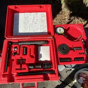 NUEVO Juego de herramientas de servicio esenciales Ford Rotunda T87L-1000-S pinza ABS piñón portaequipajes - Imagen 1 de 12