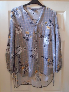 Ladies - Peacocks - Smart Longer Length Patterned Shirt/Overshirt - Size 16 - Picture 1 of 3