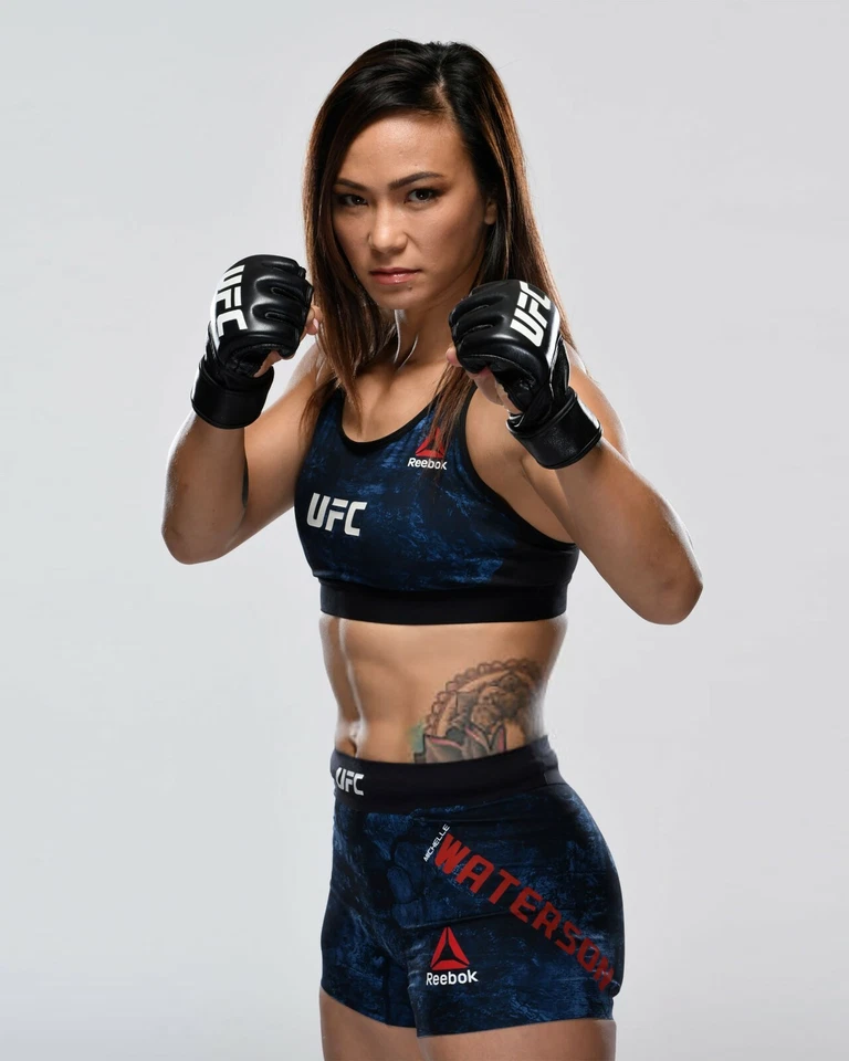 Michelle Waterson UFC Strawweight MMA  Unsigned 8x10 Photo #19  ESPN Body Issue - Изображение 1 из 1