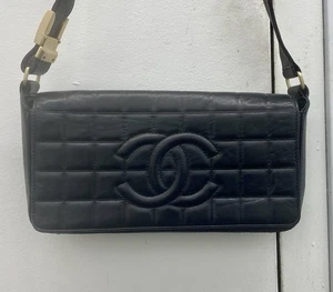 Chanel Chocolate Bar CC Flap Bag Quilted Leather East West - Bild 1 von 12