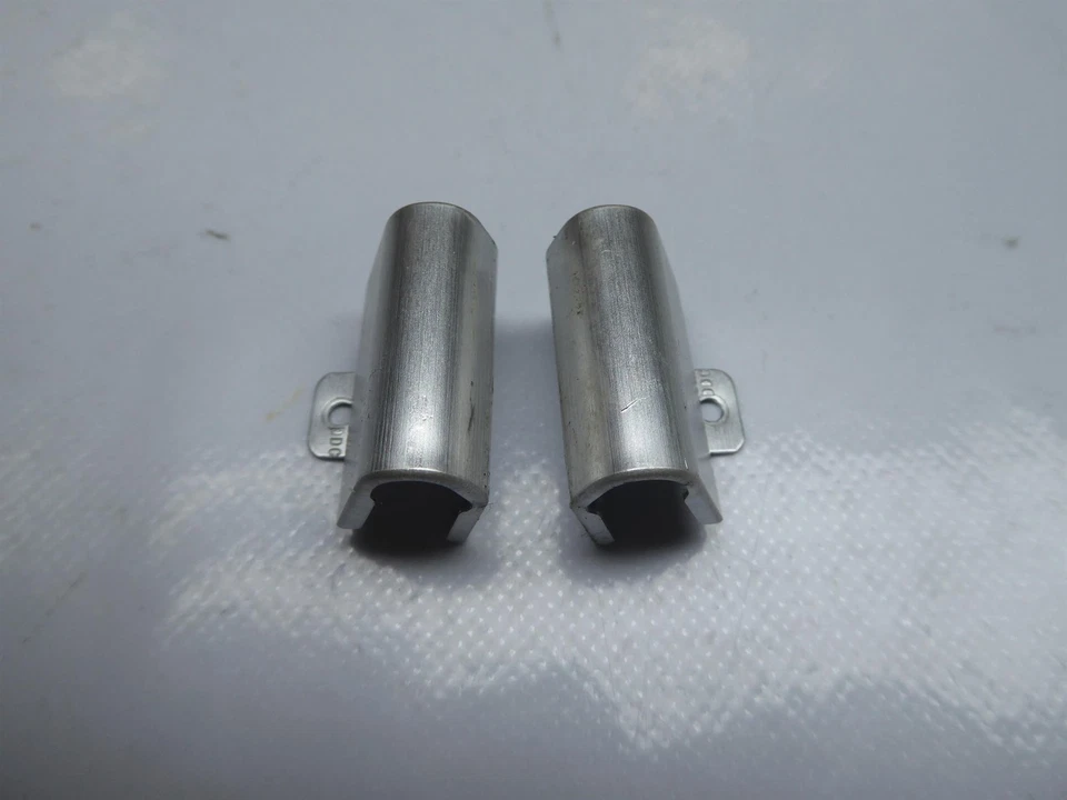 HP Pavilion G7-1300eo Scharnier Abdeckungen hinge covers L+R  #3095 - Bild 1 von 1