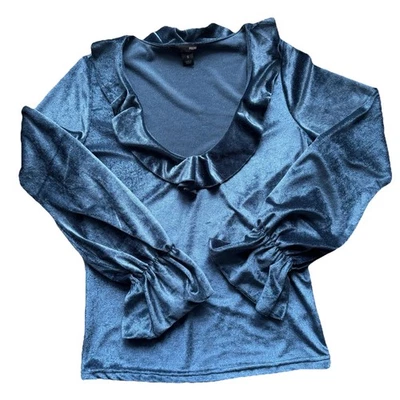Top de manga larga con volantes de terciopelo H&M para mujer talla S azul usado Foto 1 de 4