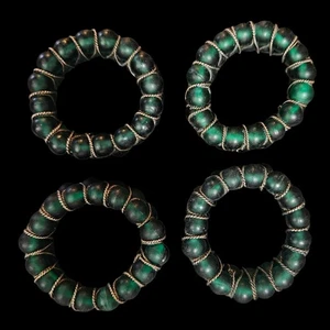 Set of 4 Emerald Green Beaded Napkin Rings Wrapped in Silver Wire Elegant Table - Picture 1 of 2