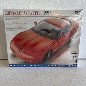 VINTAGE NOS TESTORS 1997 CORVETTE 184 METAL BODY MODEL KIT 1:24 "FACTORY SEALED" - Picture 1 of 9