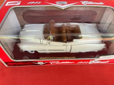 ANSON 1:18 SCALE 1953 CADILLAC ELDORADO CONVERTIBLE #30371 - DWIGHT D EISENHOWER - Image 1 of 4