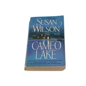 Cameo Lake Susan Wilson Paperback - Picture 1 of 3