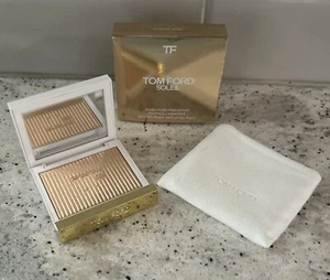 TOM FORD Soleil Glow Highlighter 02 Nude Sand 0.21 Oz/6g $95 NIB - Picture 1 of 5