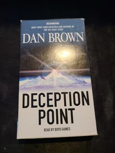 Deception Point by Dan Brown (2003 Abridged edition audiobook, 4 cassettes) - Picture 1 of 8