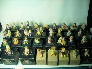 Figuras de Peter Fagan HADAS DE FRUTAS caja de color figura de hadas 1 = £ 12 3 = £ 30 5 = £ 40 - Imagen 1 de 37