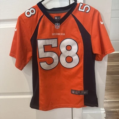 Camiseta de fútbol americano vintage para mujer Nike Von Miller #58 Denver Broncos NFL Foto 1 de 4