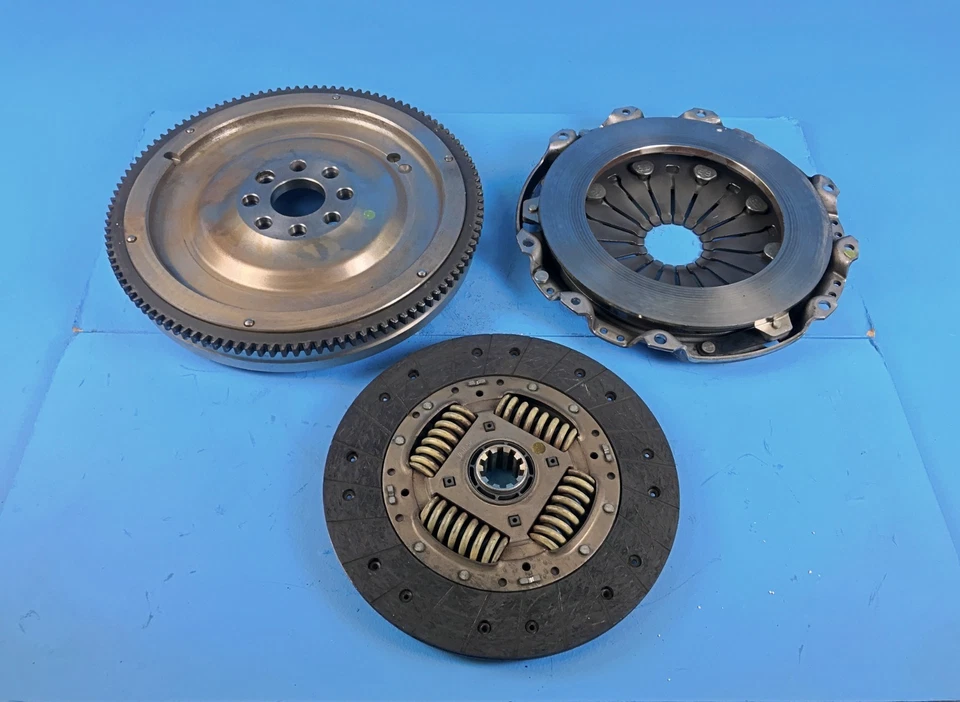 96-99 KIT PLACA PRESIÓN EMBRAGUE MONOMASA BMW E36 Z3 1.9 M44 318I VALEO Foto 1 de 4