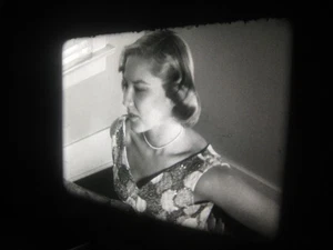 Vintage 16 mm, anni '50... 400 piedi pellicola su nucleo... modello... 'JACKIE HILTON' scarso - Foto 1 di 11