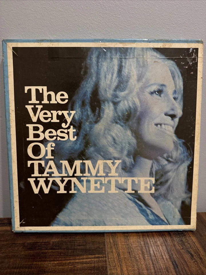 THE VERY BEST OF TAMMY WYNETTE 6 RECORD VINYL ALBUM - Image 1 of 1