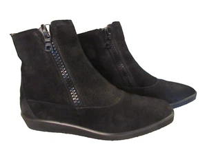 ELLEN TRACY Italy Black Suede Leather Double Zip Ankle Boots Women's Size 7.5 B - Picture 1 of 17