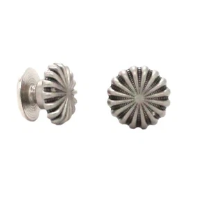 Pinwheel Chicago Screw Concho Antique Nickel 1/2" 10 Pack 4862-21 - Picture 1 of 1