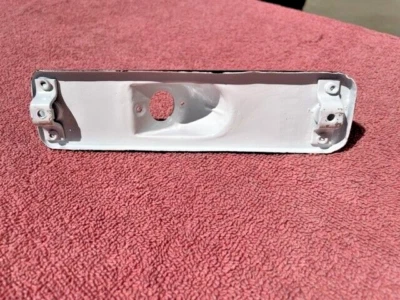 Chevrolet Stylemaster Fleetmaster 1947 1948 restaurado luz de estacionamiento carcasa canastilla Foto 1 de 4