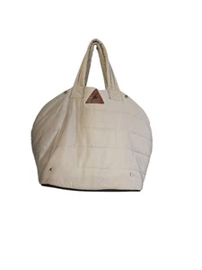 Nooee pet Lola Pet Car Seat cream quilted Missin Pillow And Sholder Strap - Picture 1 of 10